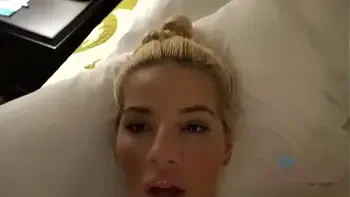 Fucking a real pornstar and filming it (real) POV - Bella Rose