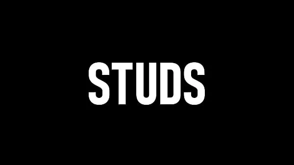 STUDS - Brunette step mom MILF shows off in nude photo shoot (ROBLOX PORN/RR34)