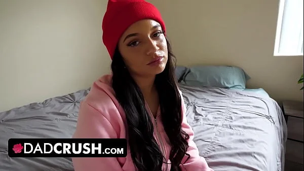 Curvy Stepdaughter With Big Tits Lexi Sample Gets Huge Creampie From Stepdaddy - DadCrush