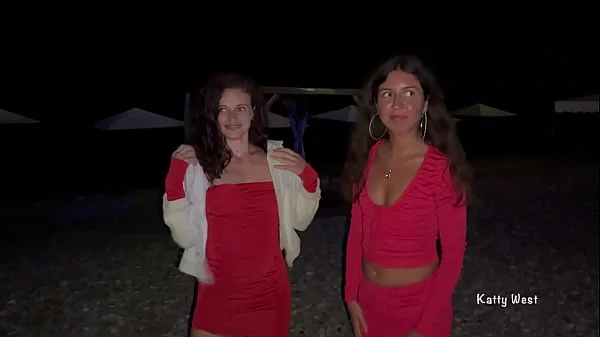 Shameless girls piss together in public