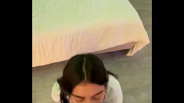 Cogiendo con mi novia estudiante después de clases en un motel de Medellin - Colombia