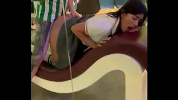 Cogiendo con mi novia estudiante después de clases en un motel de Medellin - Colombia