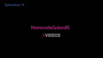 Não conseguiu segurar e acidentalmente encheu a buceta  de porra