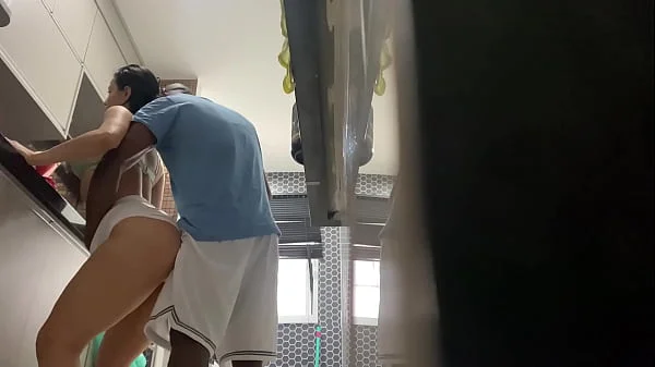 Ele me fodeu e e filmou escondido esse safado