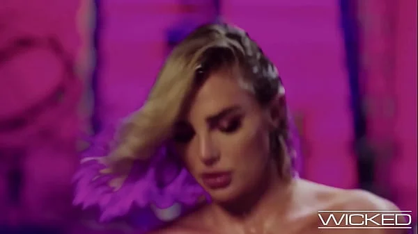 Wicked - Blonde Babe Seduces , Gets Fucked, Squirts N Shake