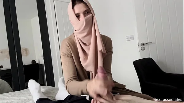 Arab Step Mom Helps Son With Broken Arms