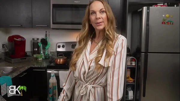 Stuff Your StepMom For Thanksgiving - Full 4K