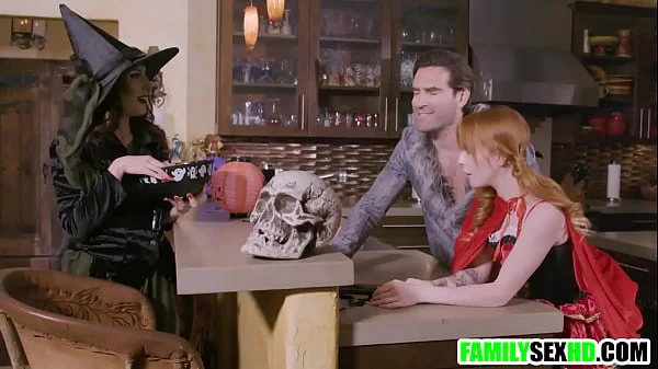 Pervy step dad bangs step daughter behind step mom's back