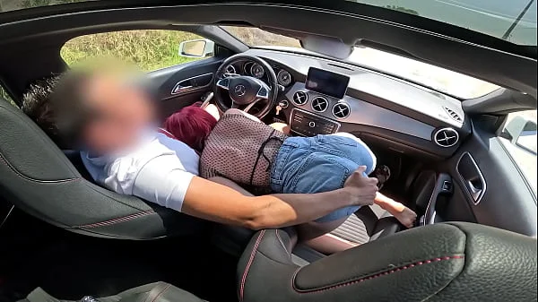 I pick up an unknown girl from a party and she gives me a blowjob until I finish cumming when I take out my penis in the car