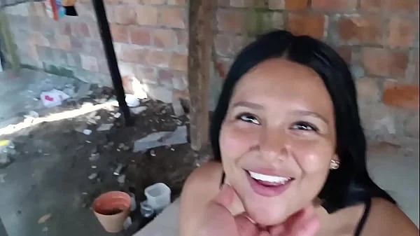 me pongo cachonda con el mozo de mi hermana