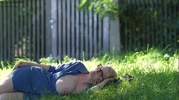 hiking trip - downblouse, saggy tits and public exposed