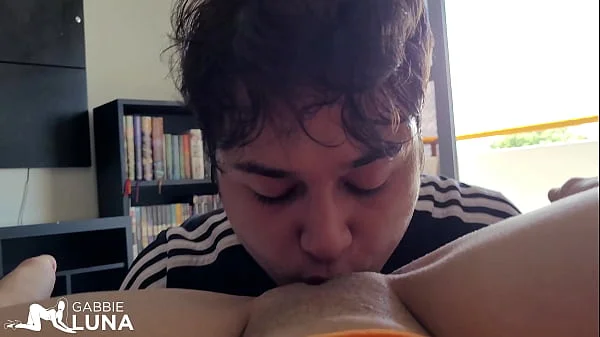 Gabbie Luna Dando a Buceta e o Cuzinho pro Dotado Foder e Encher de Porra! SQUIRTING