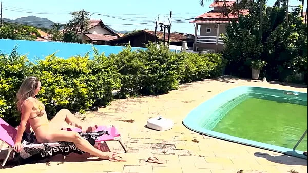 Esperei o Marido sair de casa para Dar pro limpador de piscina(completo no RED e SHEER)
