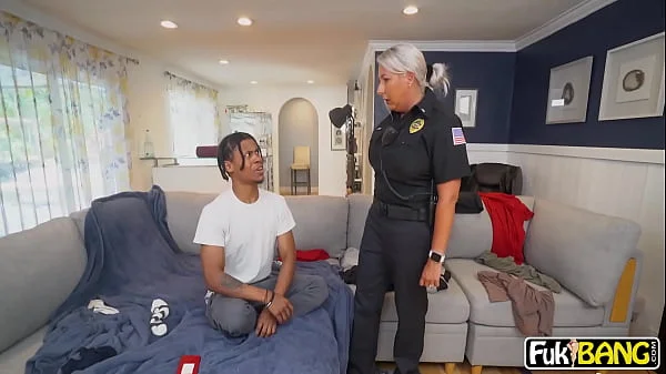 Lieutenant Bella Lexi Doing Her Police Dirty Job