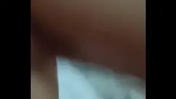 Vizinho dotado me fazendo gozar bem gostoso chupando meu grelinho!