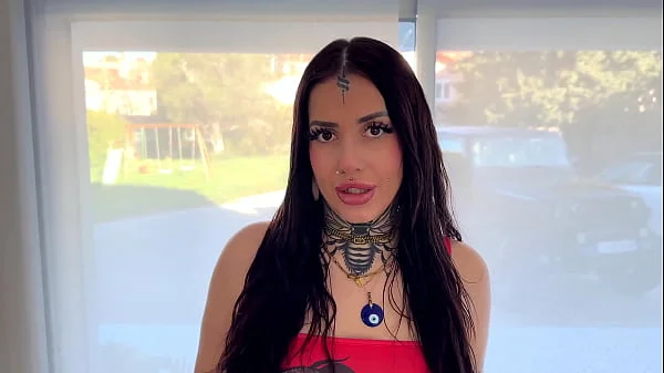 New French Model: Laeticia Piercing and Tattoo