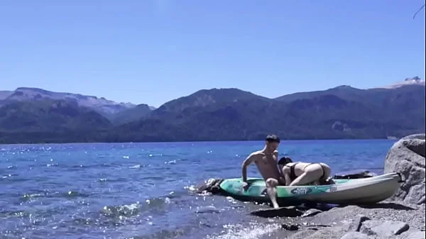 Horny teen couple gets caught having sex on public beach - HUGE cumshot amateur