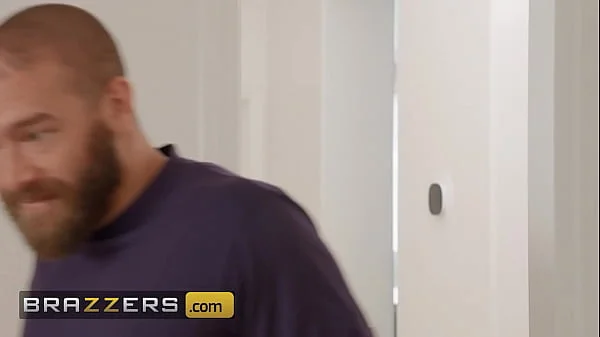 Xander Gives Destiny Mira A Few Squirting Orgasms Before He Unloads His Jizz On Her Face - BRAZZERS