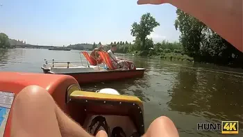 HUNT4K. Coqueta dama con formas naturales obtiene buen dinero