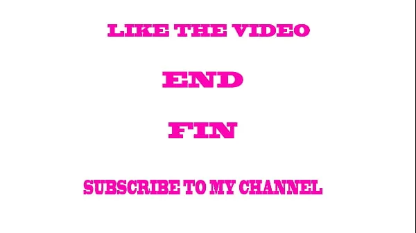 Encuentro a mi Hermosa Madrastra Lavando y limpiando me quede para Verle Su Gran Culo