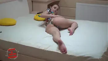 Stepbrother with a huge dick went to the school room