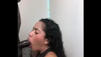 she does her best blowjob so her boyfriend doesn't leave her -amateur couple- nysdel