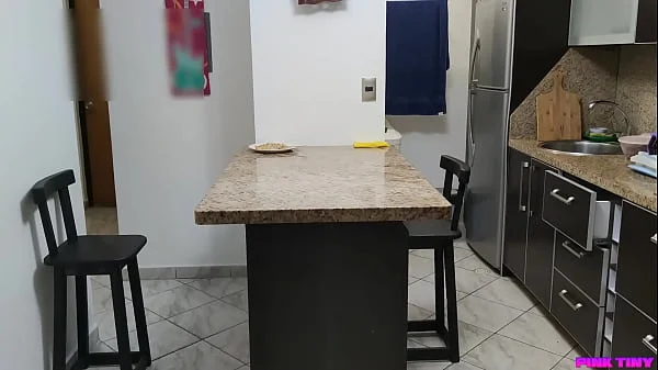 Viviendo con mi Linda chica que Ya no puede Dejar mi polla