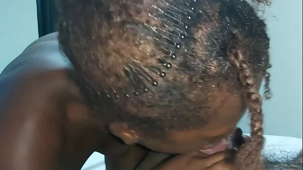 Que rica que chupa y folla está ébano morena que le encanta culear conmigo