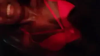 PRETA GOSTOSA FUDENDO COM UBER VIDEO 100% REAL