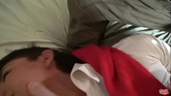 Padre Estoy Poseída. El monaguillo saca ese demonio a pollazos