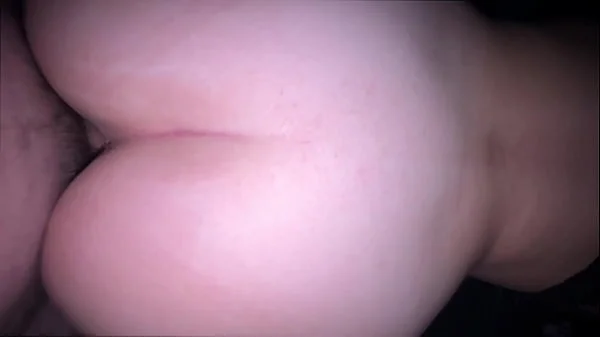 The first date ended with a blowjob in the car