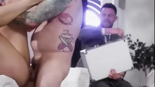 The Prize of a Codi Vore Story