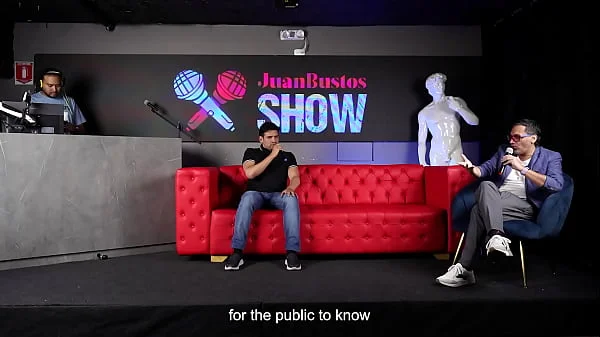 Mexican producer sets up a porn with the best asses in Colombia - Juan Bustos Podcast ft. SEXMEX