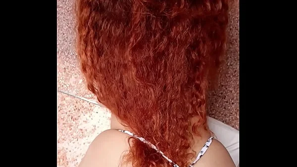 TREMENDO SEXO ANAL CON PUTA LATINA EN LA PISCINA MIENTRAS TODOS NOS VEN