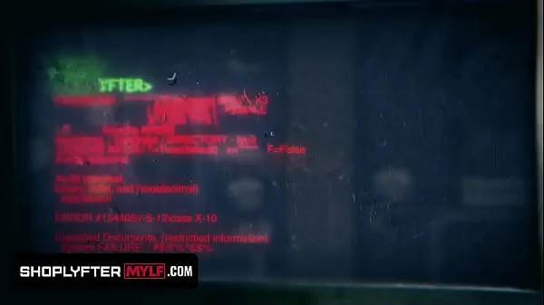 Case No. 6615423 - The Shoplyfter Can Dance feat. Ava Stone & Giovanni Francesco - Shoplyfter Mylf