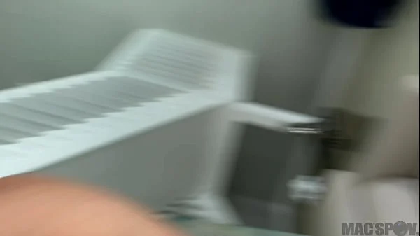 Big Booty Kelsi Monroe Does a Split on JMac's Big Dick - FULL VIDEO -