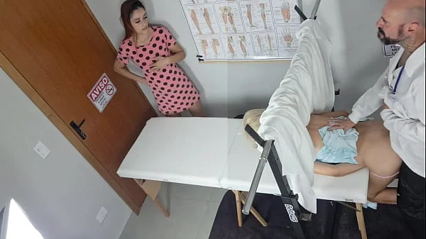 Madrasta leva enteada ao ginecologista safada!