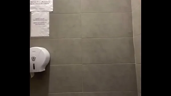 Double penetration and squirting in public