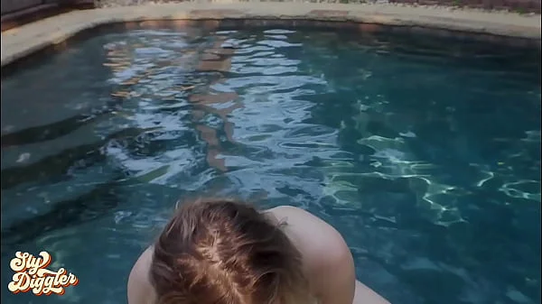 Aria Six Was Soaking Wet After the Pool