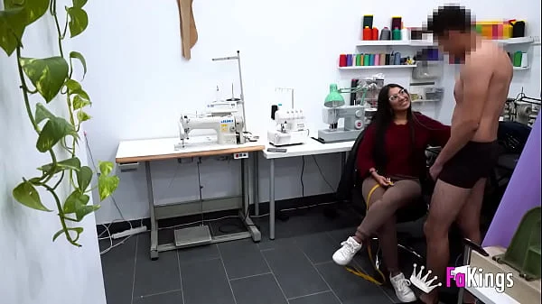 Lara, student :))) I pay the lessons doing what I like... Fuck well rich!