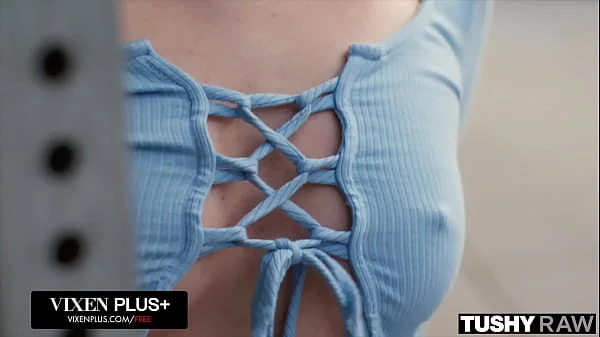 TUSHYRAW Blonde Baddie Daisy Stone Bounces Her Little Ass On His Hard Cock