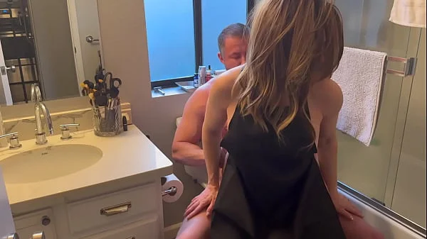 Husband Arrives home to Big Tits Wife wearing nothing but an apron! Hot Cumshot on Tits!