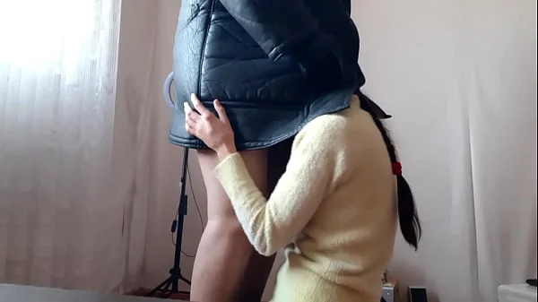 I fuck my stepdaughter in the mouth when no one is home