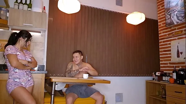 I cheat on my husband with a young neighbor who needs my help - Sara Films