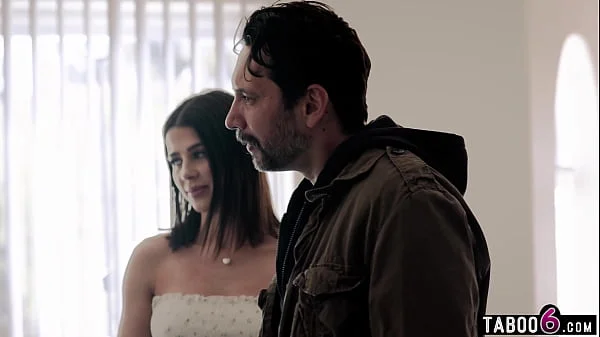 Paralyzed woman wants to perv on teen stepdaughter being fucked