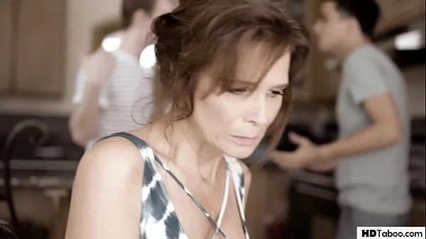 Mommy, We Want To Fuck You! - Syren De Mer