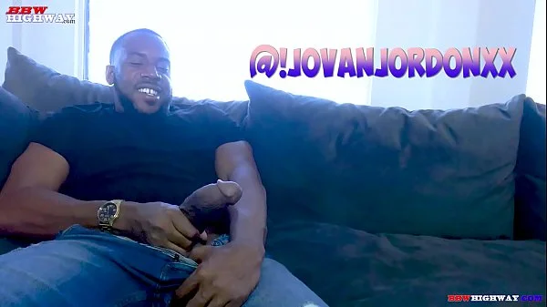 big butt Goth Pawg Vicky Vixen debuts on BBWHighway.com