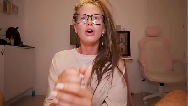 How to shoot home porn. Our short backstage.