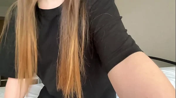 Cutie in black t-shirt fingers her pussy and cums