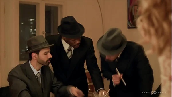 HARDWERK Soiree bang